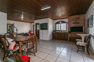 Image 18 - 222935