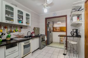 Image 23 - 223066