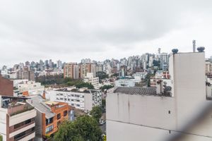 Image 11 - 223221