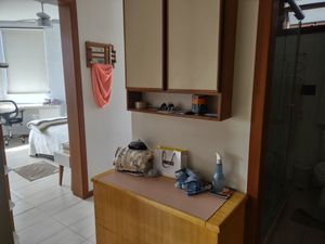 Image 10 - 223389