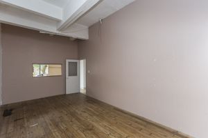 Image 3 - 223401
