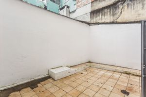 Image 11 - 223401