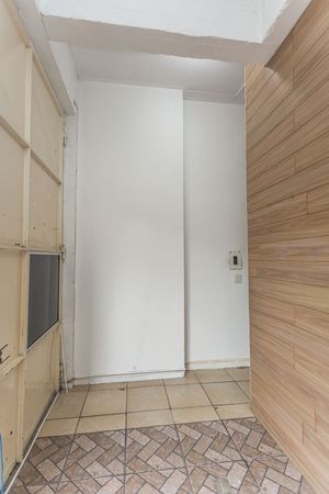 Image 17 - 223401