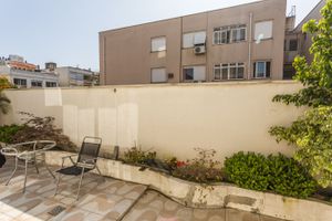 Image 17 - 223407