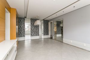 Image 4 - 223428