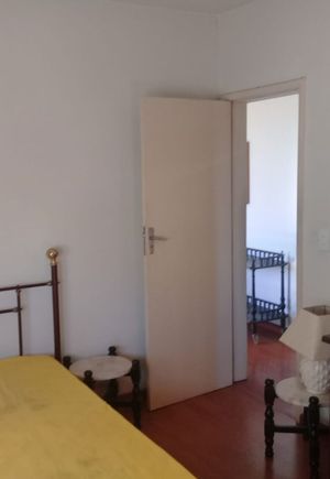 Image 11 - 223468