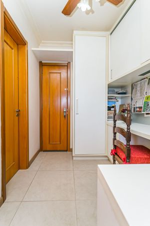 Image 27 - 223509