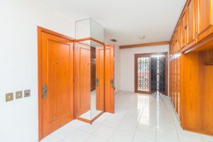 Image 15 - 223584