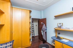 Image 26 - 223593