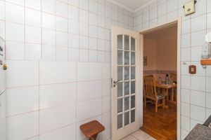 Image 9 - 223666