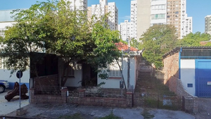Image 1 - 223676