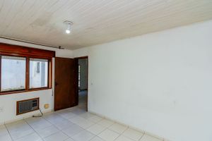 Image 26 - 223678