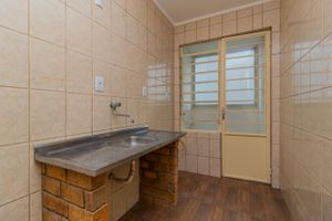 Image 13 - 223683