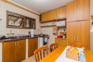 Image 24 - 223697