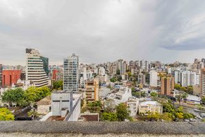 Image 3 - 223701