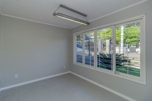 Image 33 - 223754