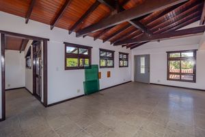 Image 44 - 223754