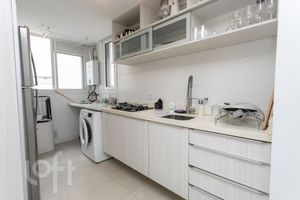 Image 43 - 223833