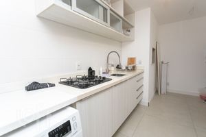 Image 44 - 223833