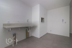 Image 27 - 223833