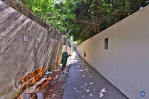 Image 33 - 224141