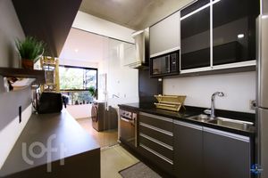 Image 19 - 224141