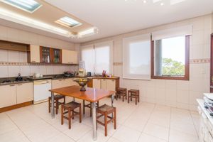 Image 26 - 224658