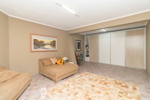 Image 32 - 224658