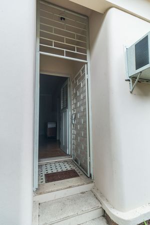Image 29 - 224763