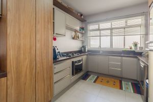 Image 6 - 224794