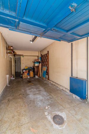 Image 31 - 224871