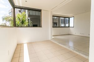 Image 4 - 224985