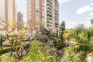 Image 7 - 224985
