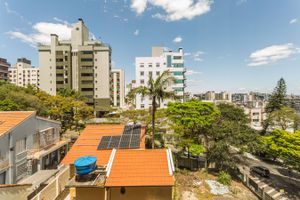 Image 17 - 224998