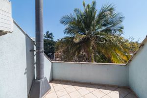 Image 21 - 225001