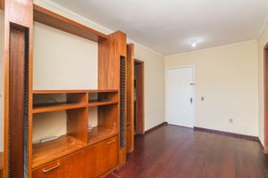 Image 3 - 225020