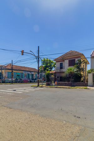 Image 1 - 225075