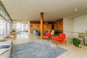 Image 27 - 225077