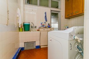 Image 43 - 225077