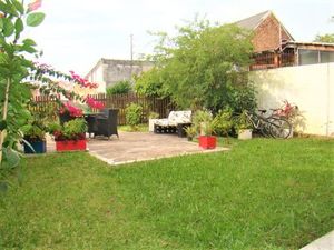 Image 15 - 225142
