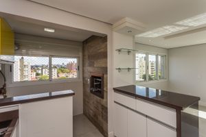 Image 29 - 225203