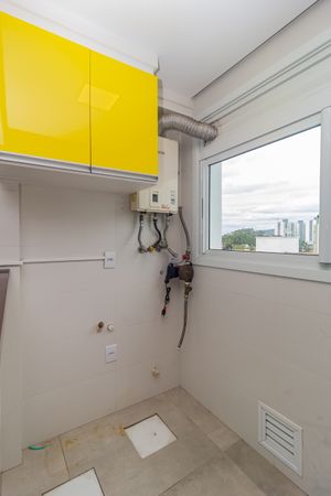 Image 34 - 225203