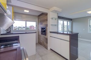 Image 36 - 225203