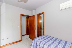 Image 16 - 225231