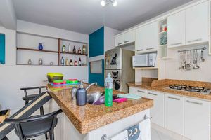 Image 43 - 225231