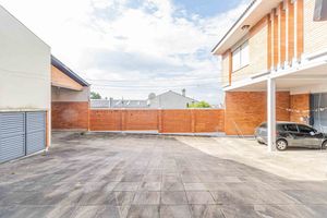 Image 50 - 225231