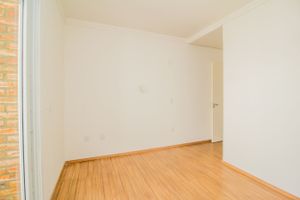 Image 35 - 225243