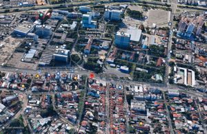 Image 17 - 225248