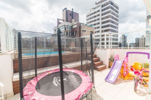 Image 11 - 225268