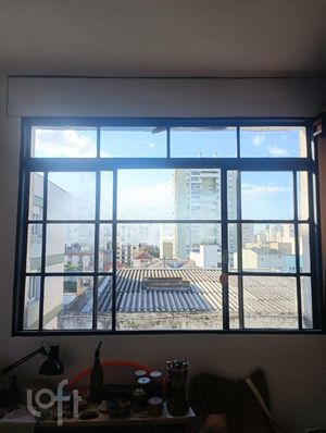 Image 19 - 225300